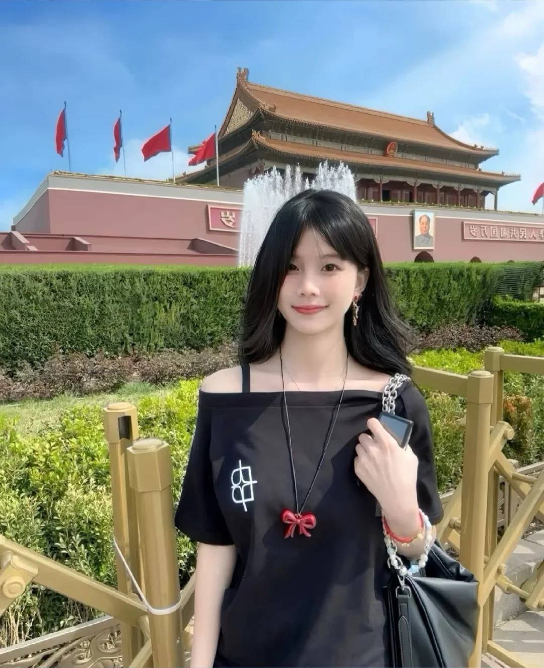 团价格曝光！2025最新报价+深度游路线起！j9九游会俱乐部登录入口北京5天4晚私人定制(图2)