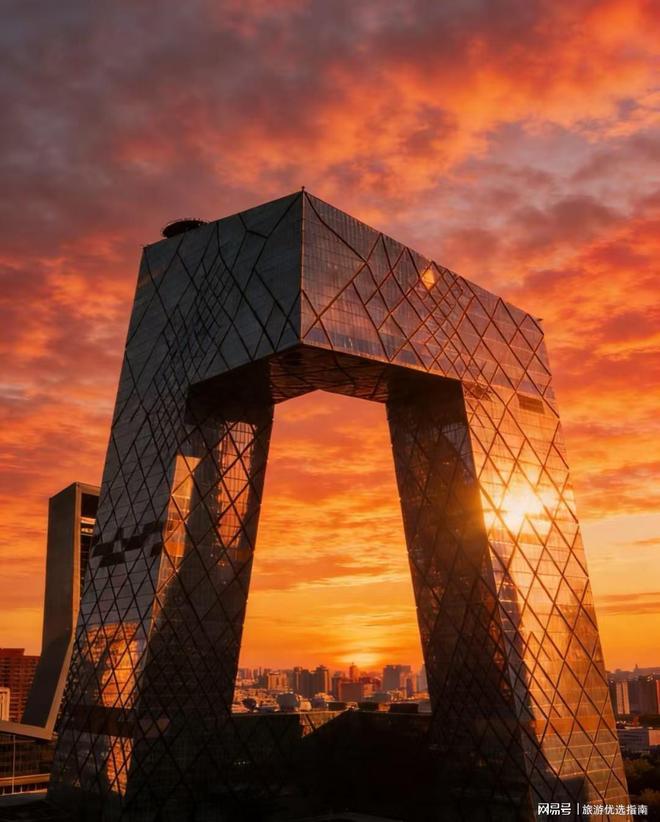 OP10 深耕本地实力+专属资源+无忧出游指南j9九游真人游戏第一平台老牌旅行社口碑甄选T(图2)